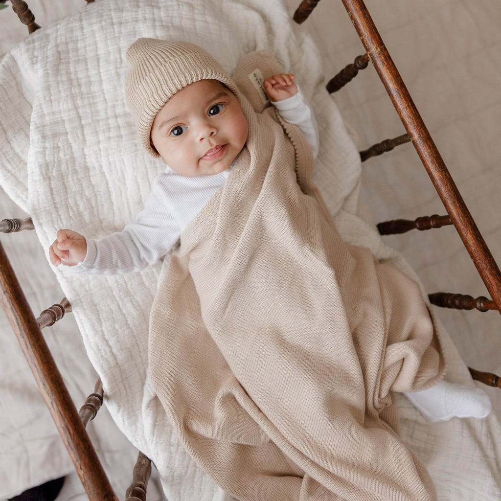 Luxe Collection 100% Organic Cotton Luxury Knit Baby Blanket + Hat Set with Gift Box
